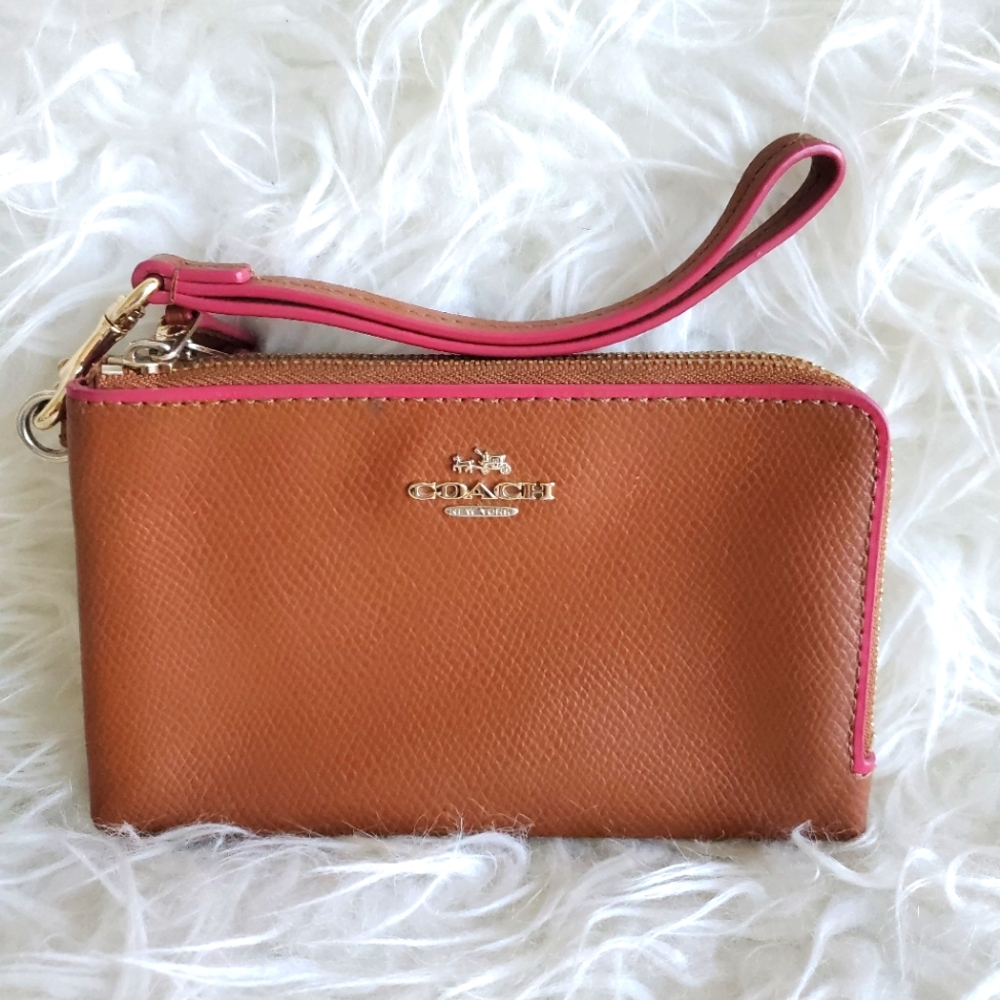 Coach Brown Leather Double Zipper Wristlet wallet pouch clutch